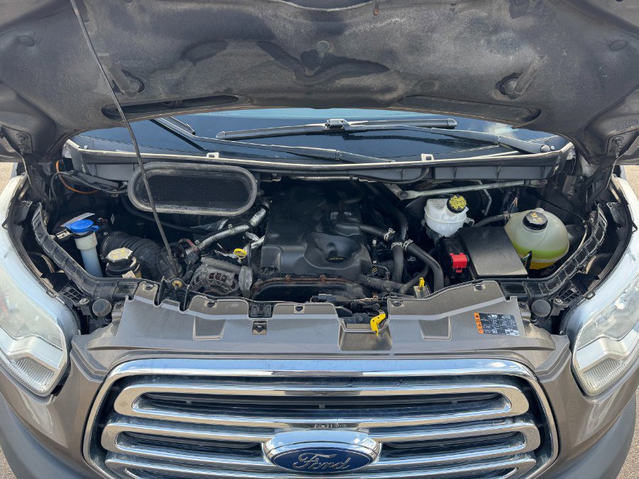 Used 2018 Ford Transit 350 XLT RWD image 22