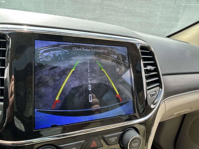 Used 2021 Jeep Grand Cherokee Limited image 17