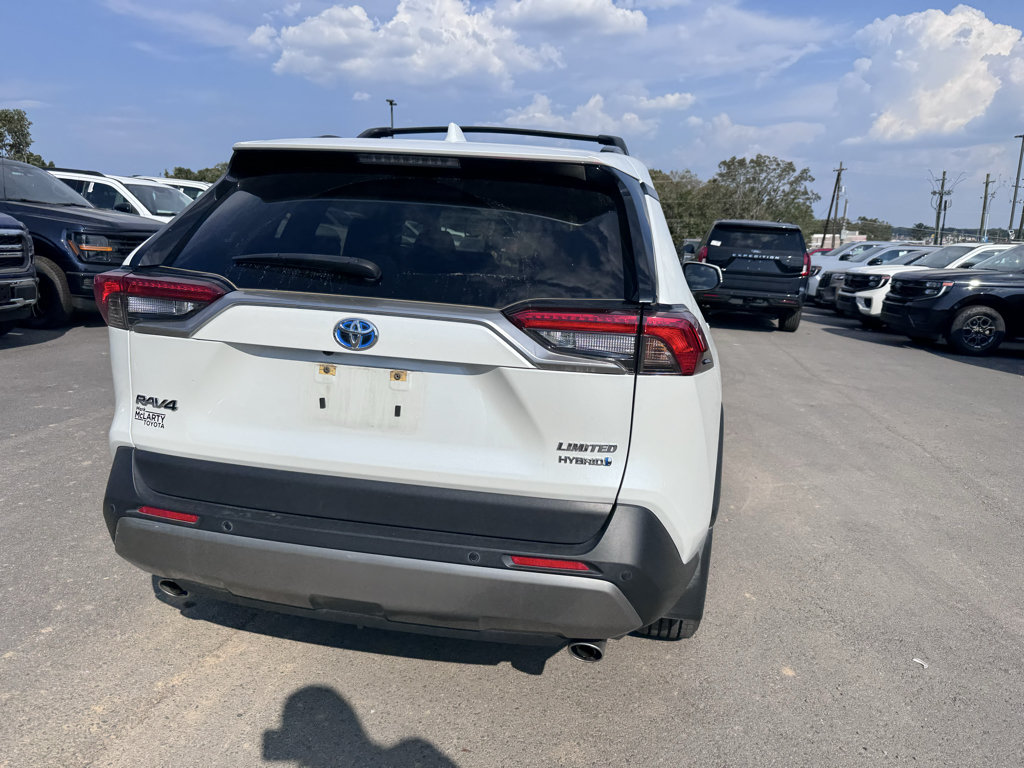 Used 2024 Toyota RAV4 Limited w/ Advanced Technology Package AWD/4WD image 7
