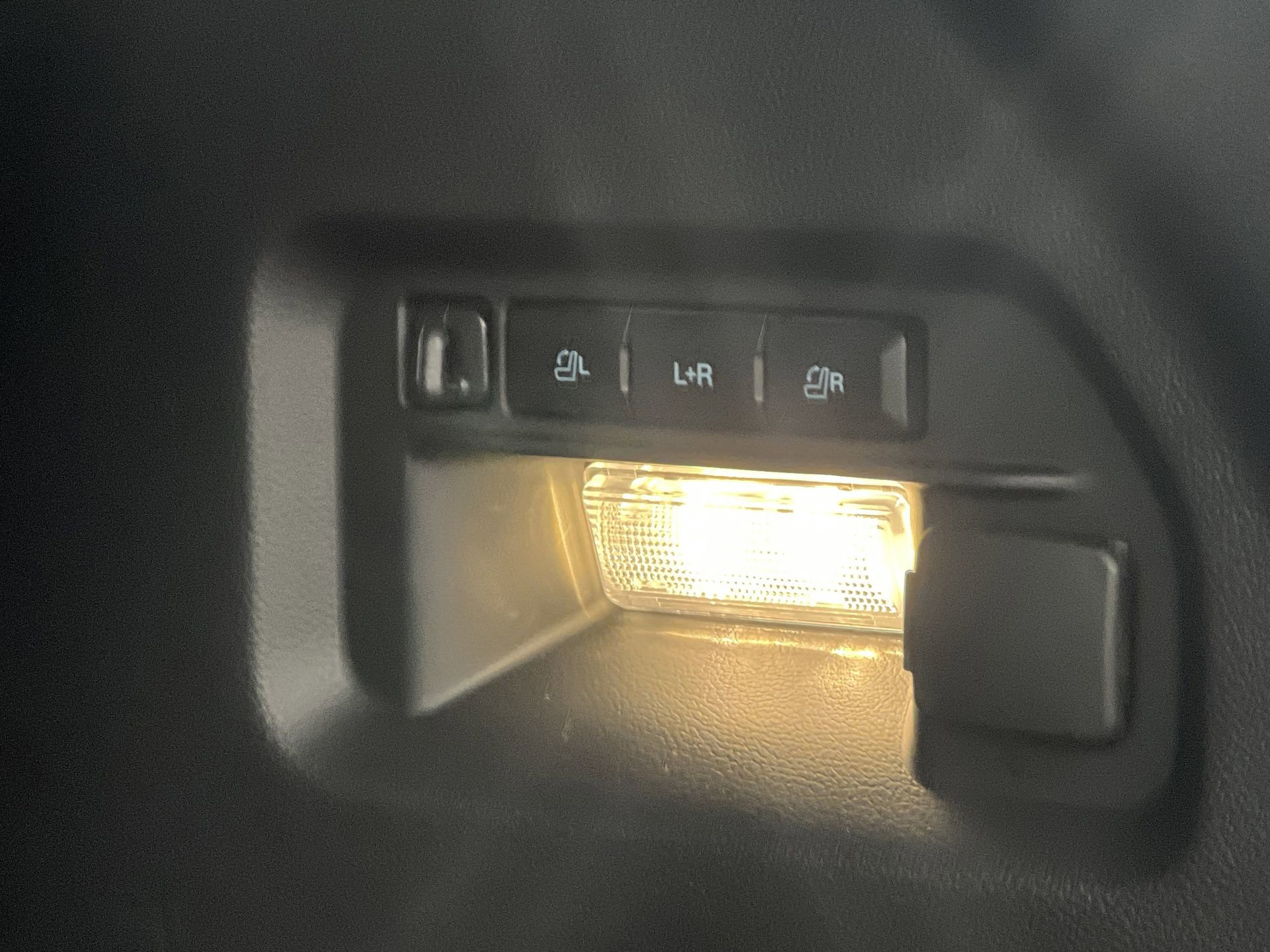 Certified 2025 Ford Explorer ST w/ Sun And Sound Package image 29