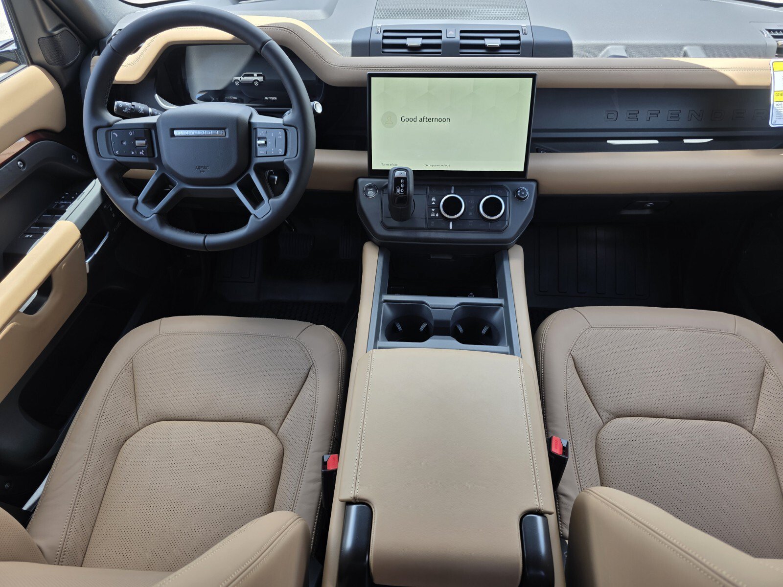 New 2026 Land Rover Defender 130 X-Dynamic SE AWD/4WD image 4