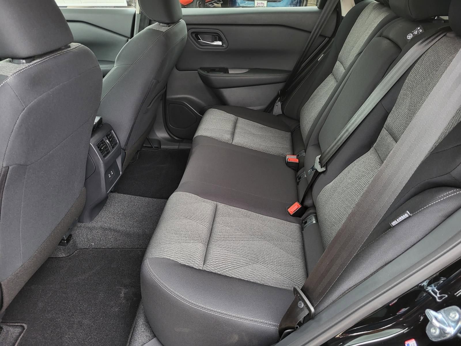 New 2026 Nissan Rogue SV image 16