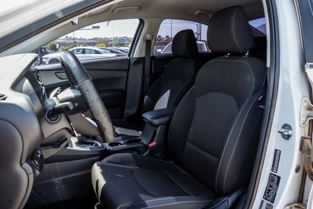 Used 2021 Kia Forte LXS FWD image 23