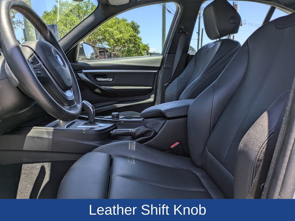 Used 2018 BMW 330i Sedan w/ Convenience Package RWD image 13