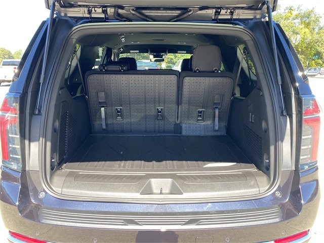 New 2026 Chevrolet Suburban LS w/ LPO, Dark Essentials Package image 24