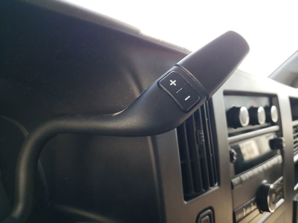 Used 2018 Chevrolet Express 3500 Extended w/ Power Convenience Package image 19