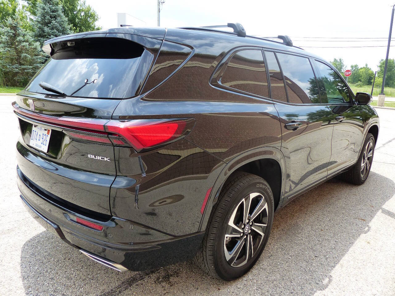 Used 2026 Buick Enclave Sport Touring w/ Power Package AWD/4WD image 11