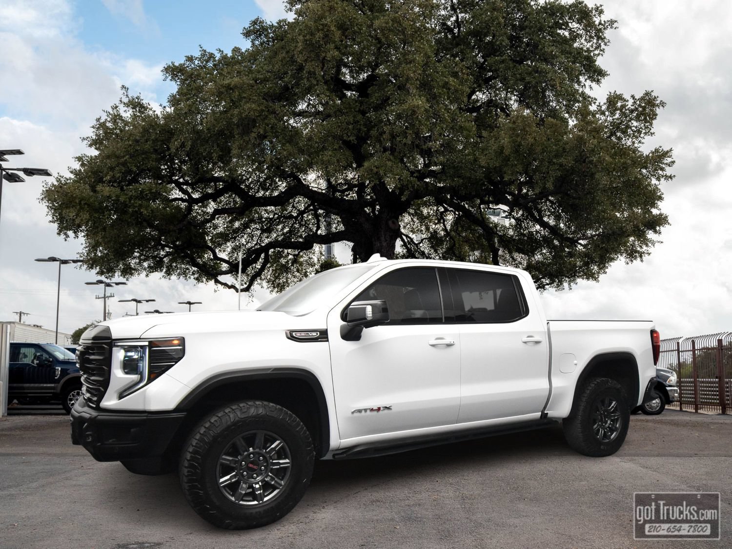 Used 2024 GMC Sierra 1500 AT4X AWD/4WD image 1