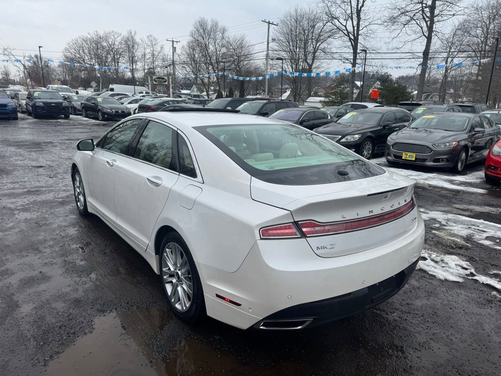 Used 2014 Lincoln MKZ w/ Equipment Group 102A Reserve image 9