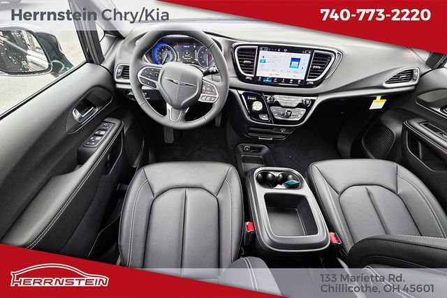 New 2026 Chrysler Voyager LX FWD image 12