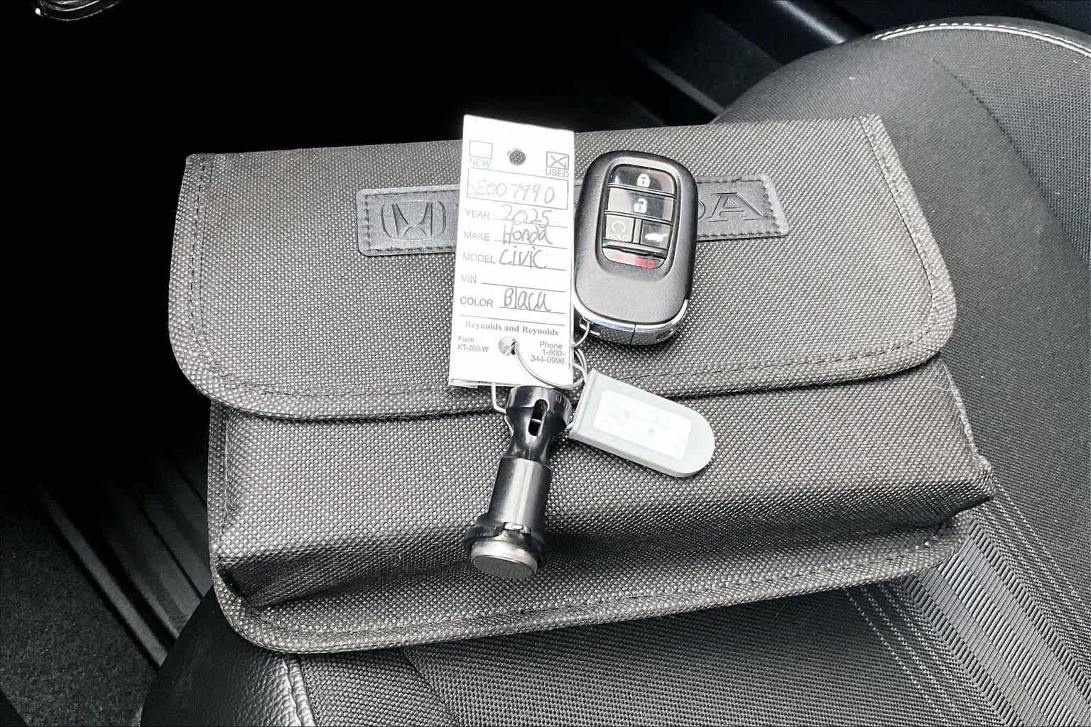 Certified 2025 Honda Civic Sport image 15