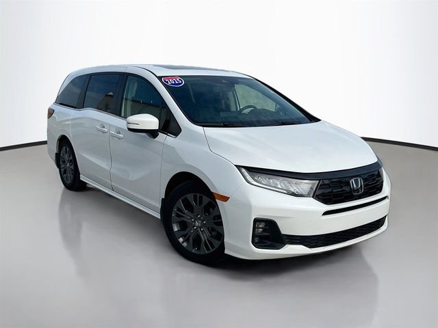 Certified 2025 Honda Odyssey Touring image 2