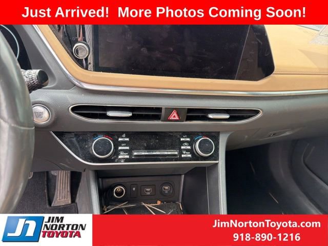 Used 2020 Hyundai Sonata Limited image 10