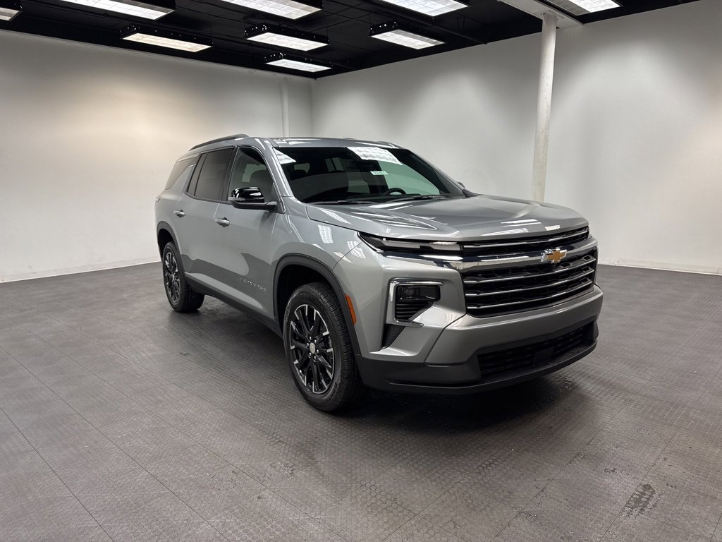 New 2026 Chevrolet Traverse LT w/ Sun and Wheel Package image 7