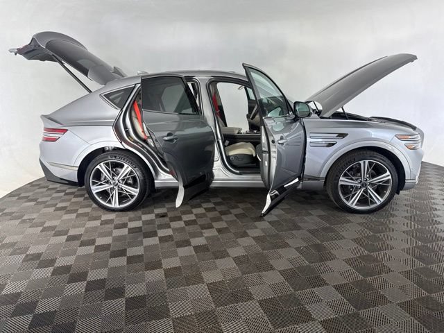 Used 2025 Genesis GV80 3.5T e-SC AWD/4WD image 13