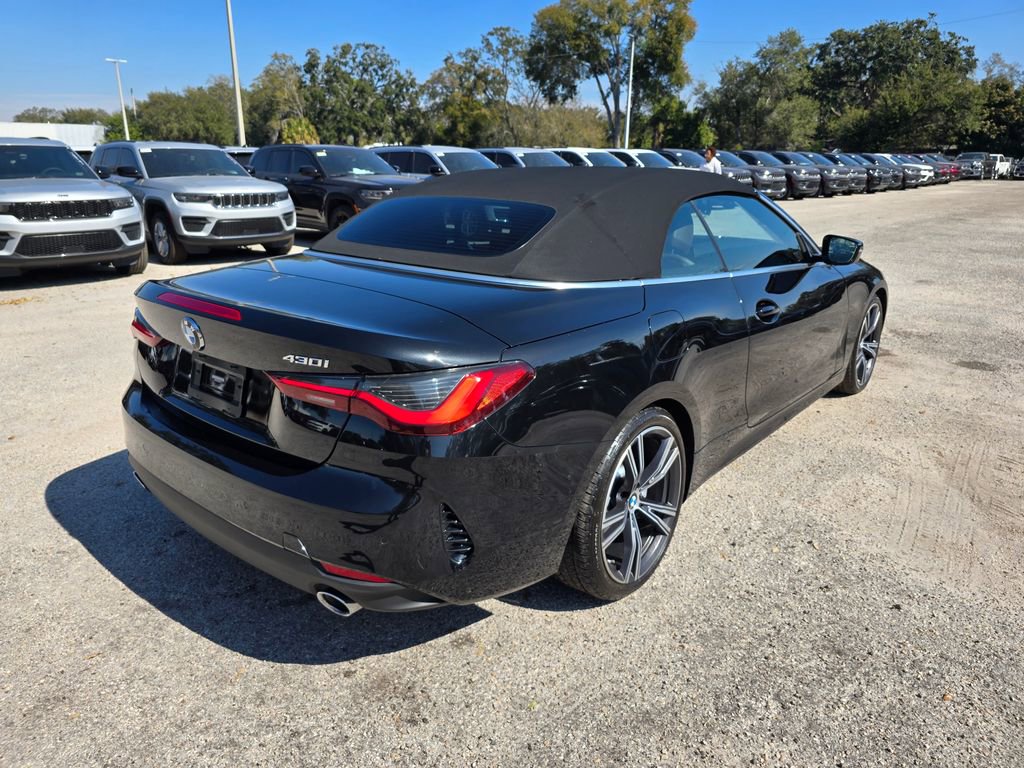 Used 2023 BMW 430i Convertible w/ Premium Package image 6