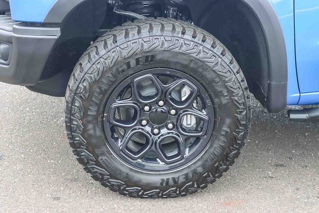 New 2026 Chevrolet Silverado 1500 ZR2 w/ ZR2 Bison Edition image 9