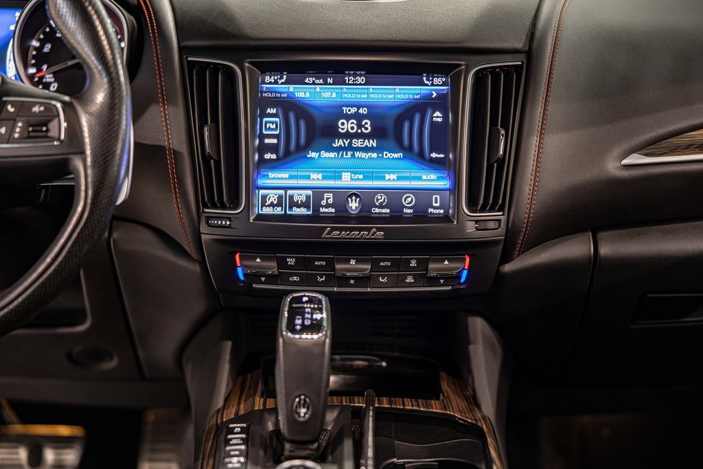 Used 2019 Maserati Levante S GranSport image 40