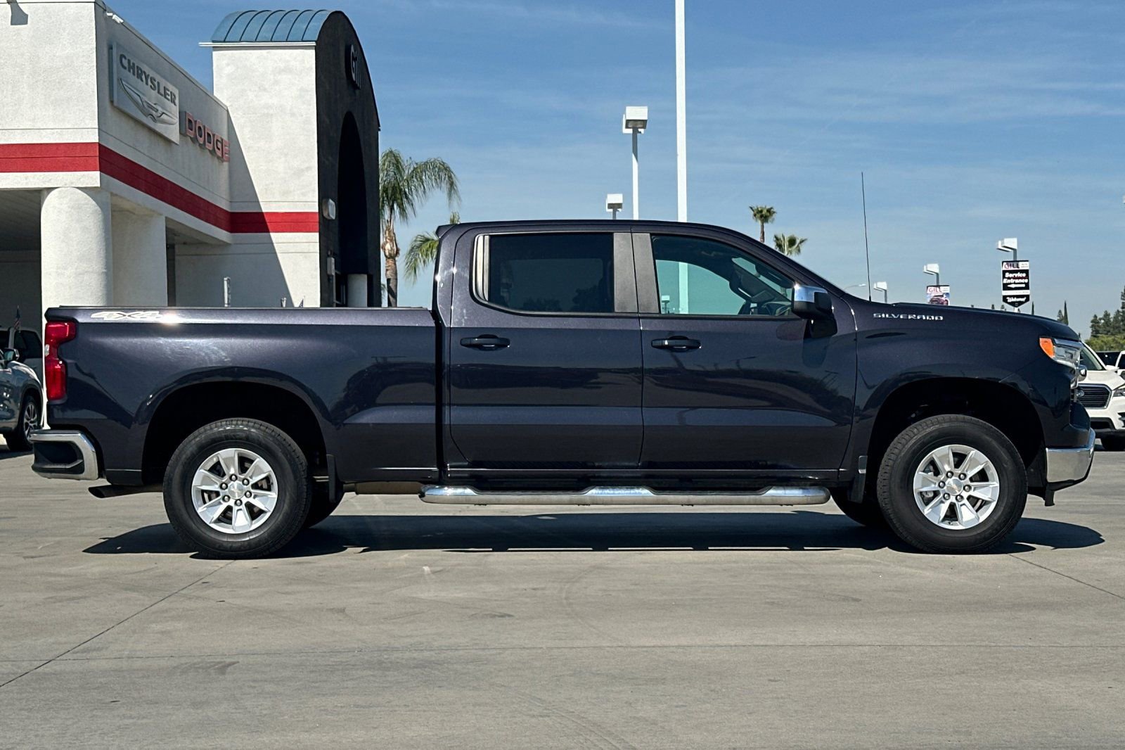 Used 2022 Chevrolet Silverado 1500 LT w/ Convenience Package II image 7