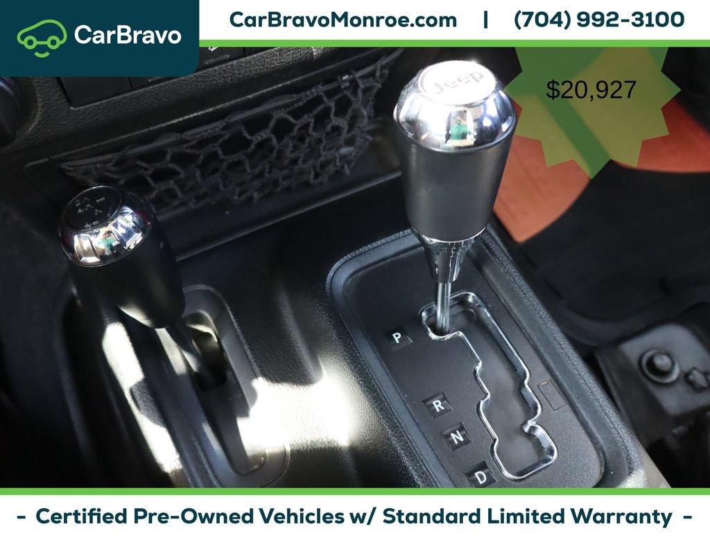 Used 2018 Jeep Wrangler Unlimited Sport w/ Connectivity Group AWD/4WD image 31