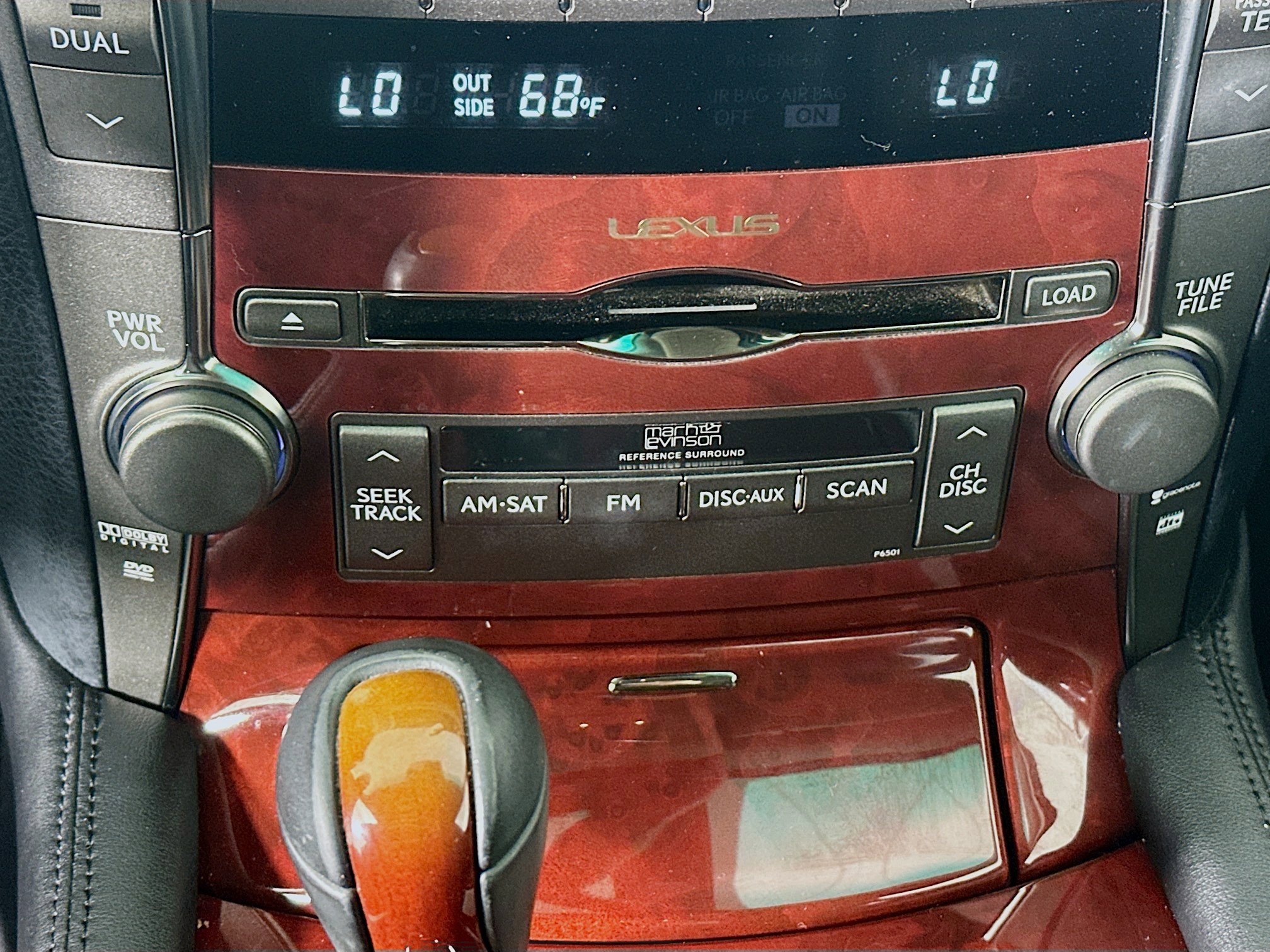 Used 2009 Lexus LS 460 image 25