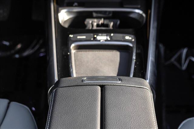 New 2026 Mercedes-Benz GLB 250 4MATIC image 21