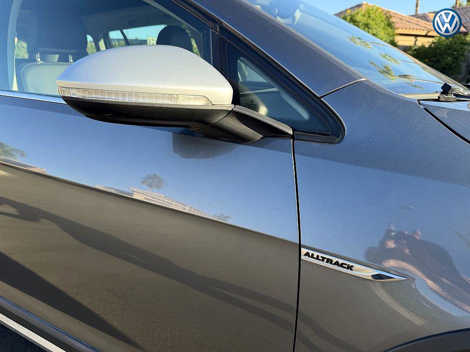 Used 2017 Volkswagen Golf Alltrack SE image 33