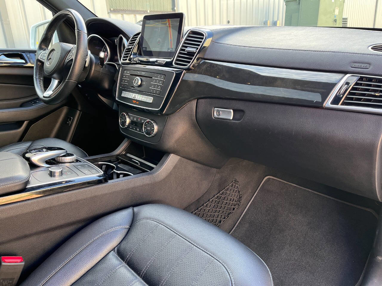 Used 2017 Mercedes-Benz GLS 450 4MATIC w/ Premium Package image 27