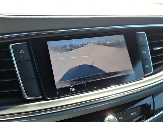 Used 2022 Buick Enclave Essence w/ Sport Touring Edition image 22