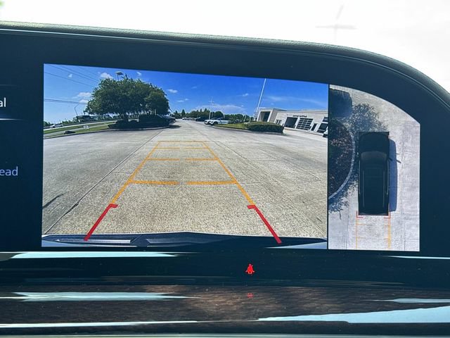 Used 2023 Cadillac Escalade ESV Sport Platinum w/ LPO, ONYX Package RWD image 30