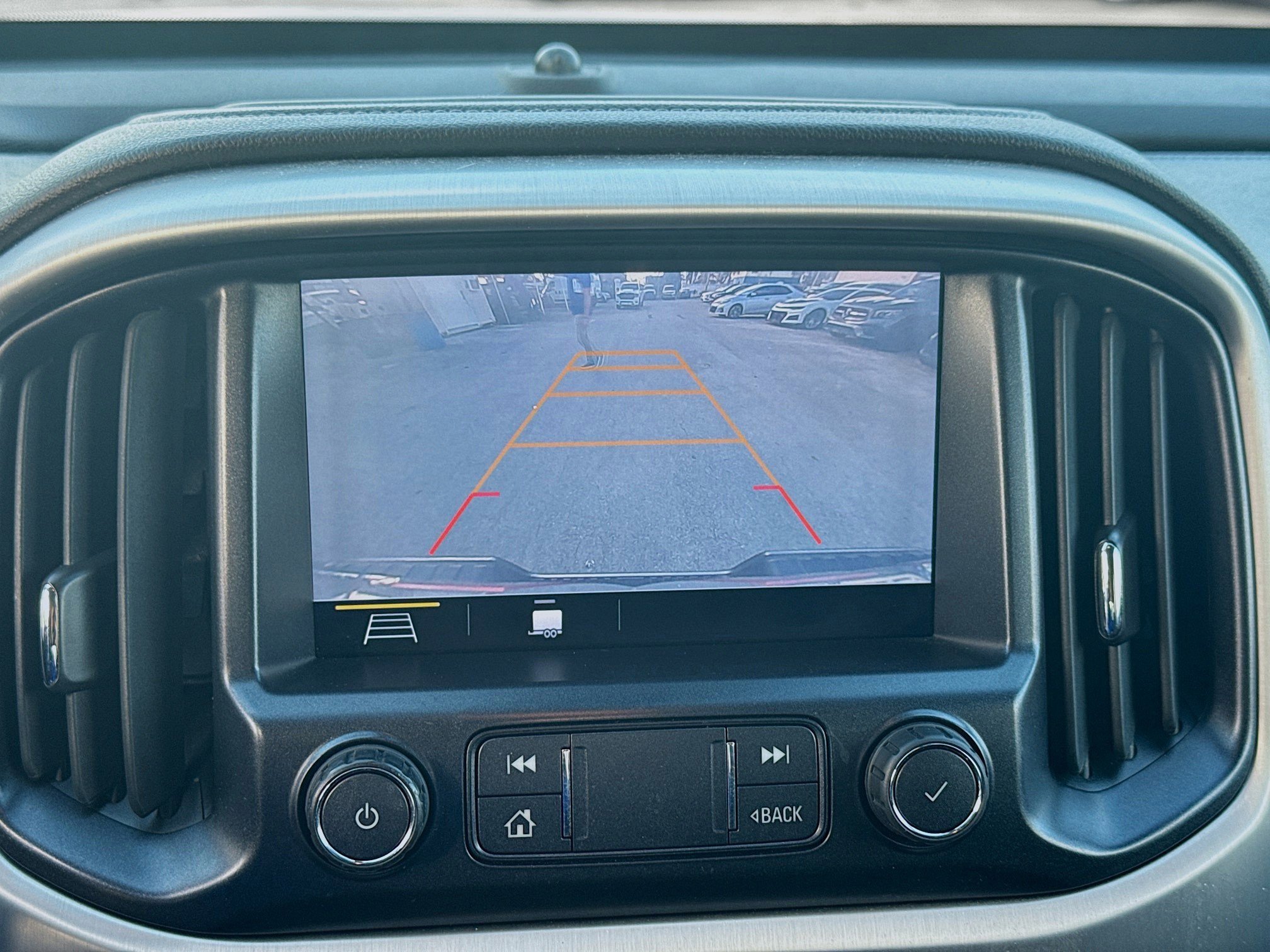 Used 2021 GMC Canyon Elevation image 11