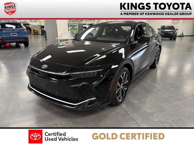 Used 2023 Toyota Crown AWD/4WD image 4