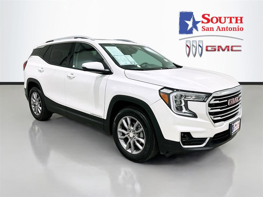 Used 2024 GMC Terrain SLT image 1
