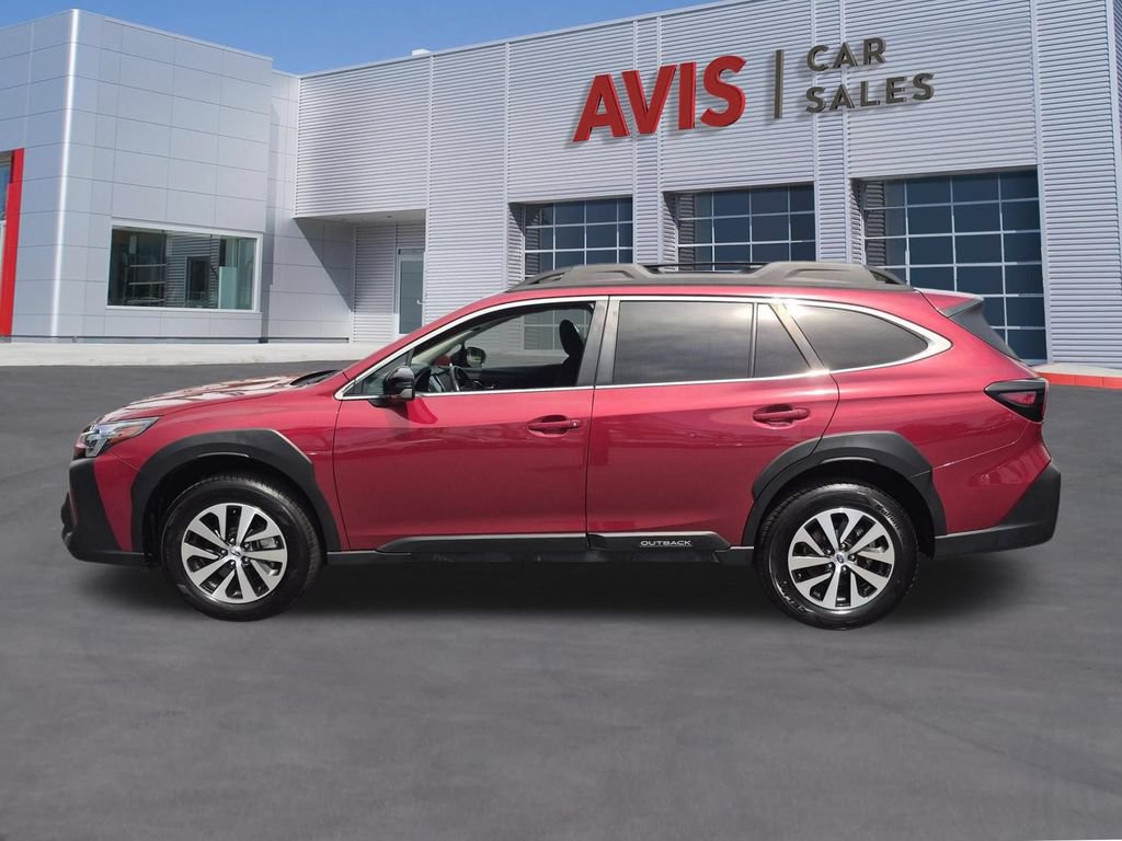 Used 2025 Subaru Outback Premium AWD/4WD image 10