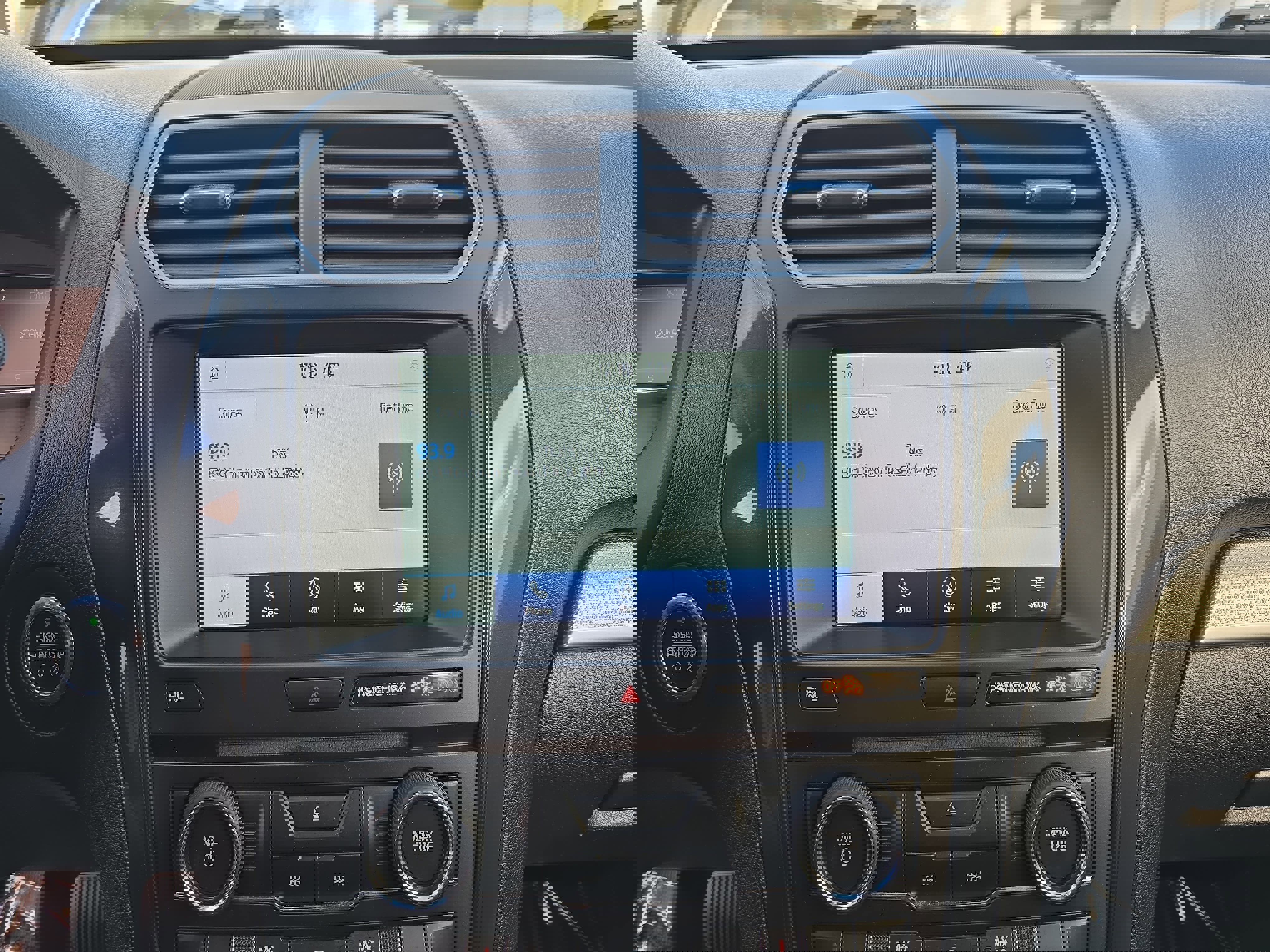 Used 2018 Ford Explorer XLT w/ Equipment Group 202A image 24