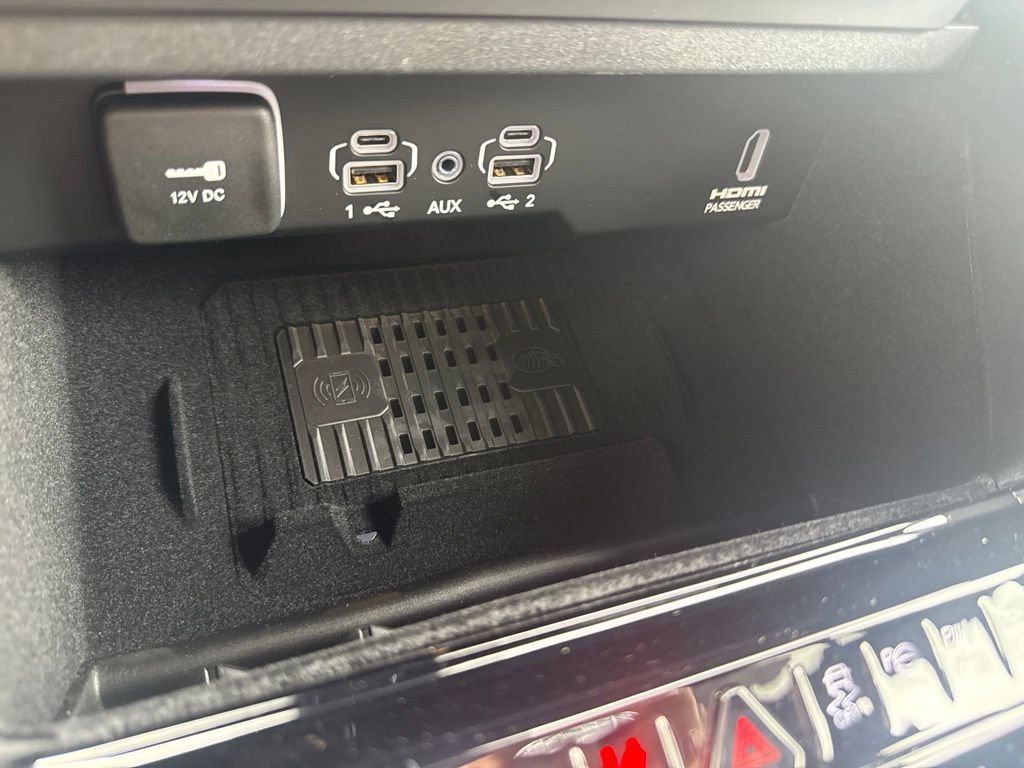New 2026 Jeep Grand Wagoneer L Summit AWD/4WD image 31