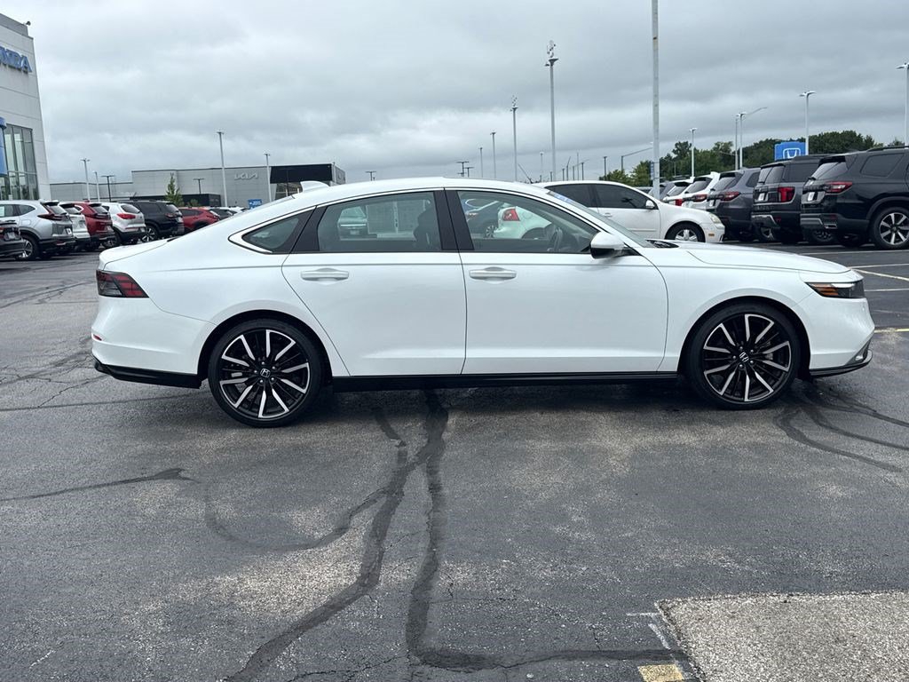 Certified 2024 Honda Accord Touring image 12