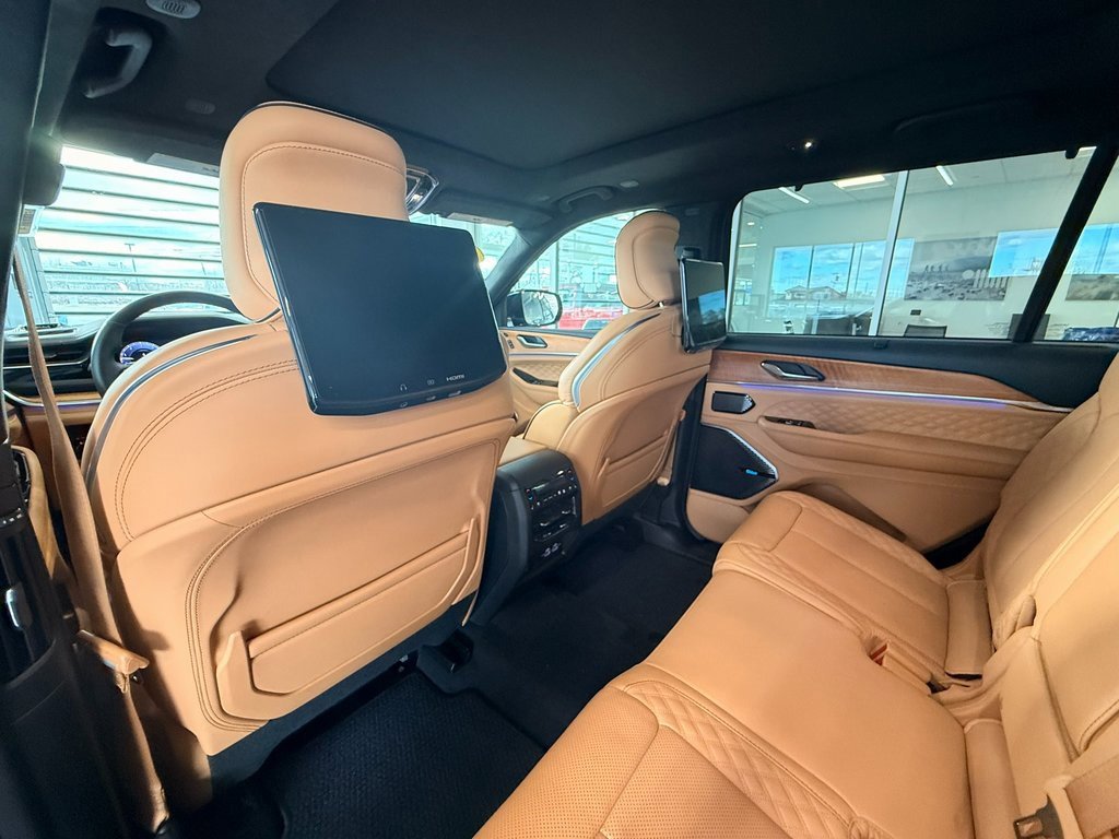 Certified 2024 Jeep Grand Cherokee L Summit image 43