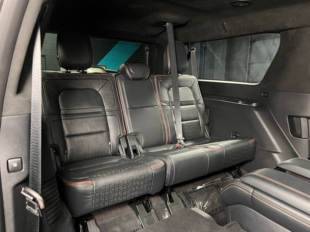 Used 2023 Lincoln Navigator L Black Label image 19
