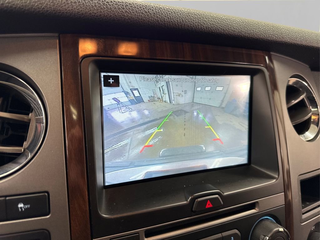 Used 2017 Ford Expedition Platinum image 35