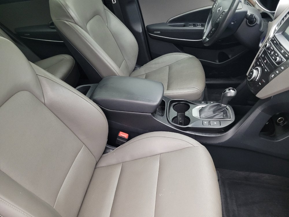 Used 2018 Hyundai Santa Fe Limited w/ Cargo Package FWD image 21