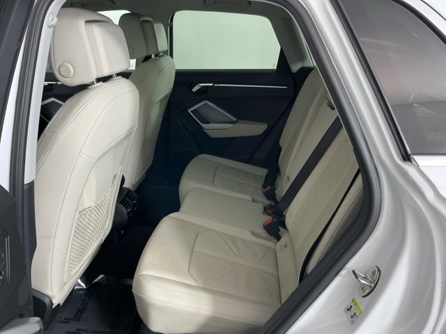Used 2022 Audi Q3 2.0T Premium Plus w/ Premium Plus Package image 25