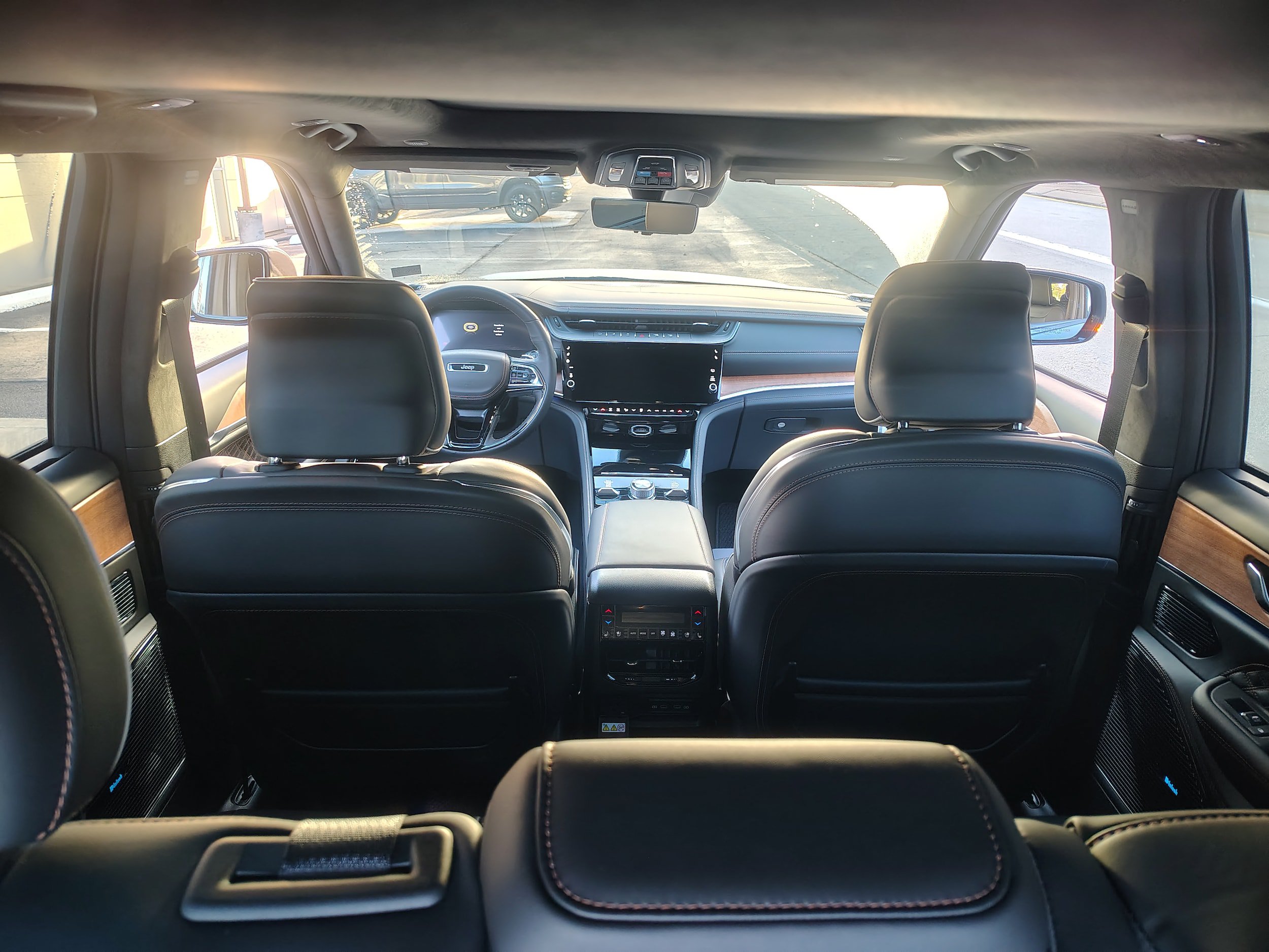 New 2027 Jeep Grand Cherokee Summit AWD/4WD image 15