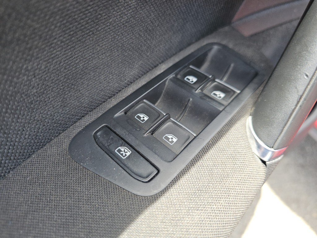 Used 2016 Volkswagen GTI S FWD image 26
