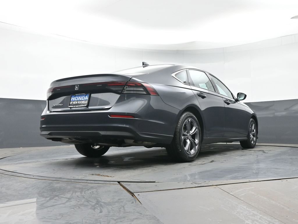 Used 2023 Honda Accord EX image 30