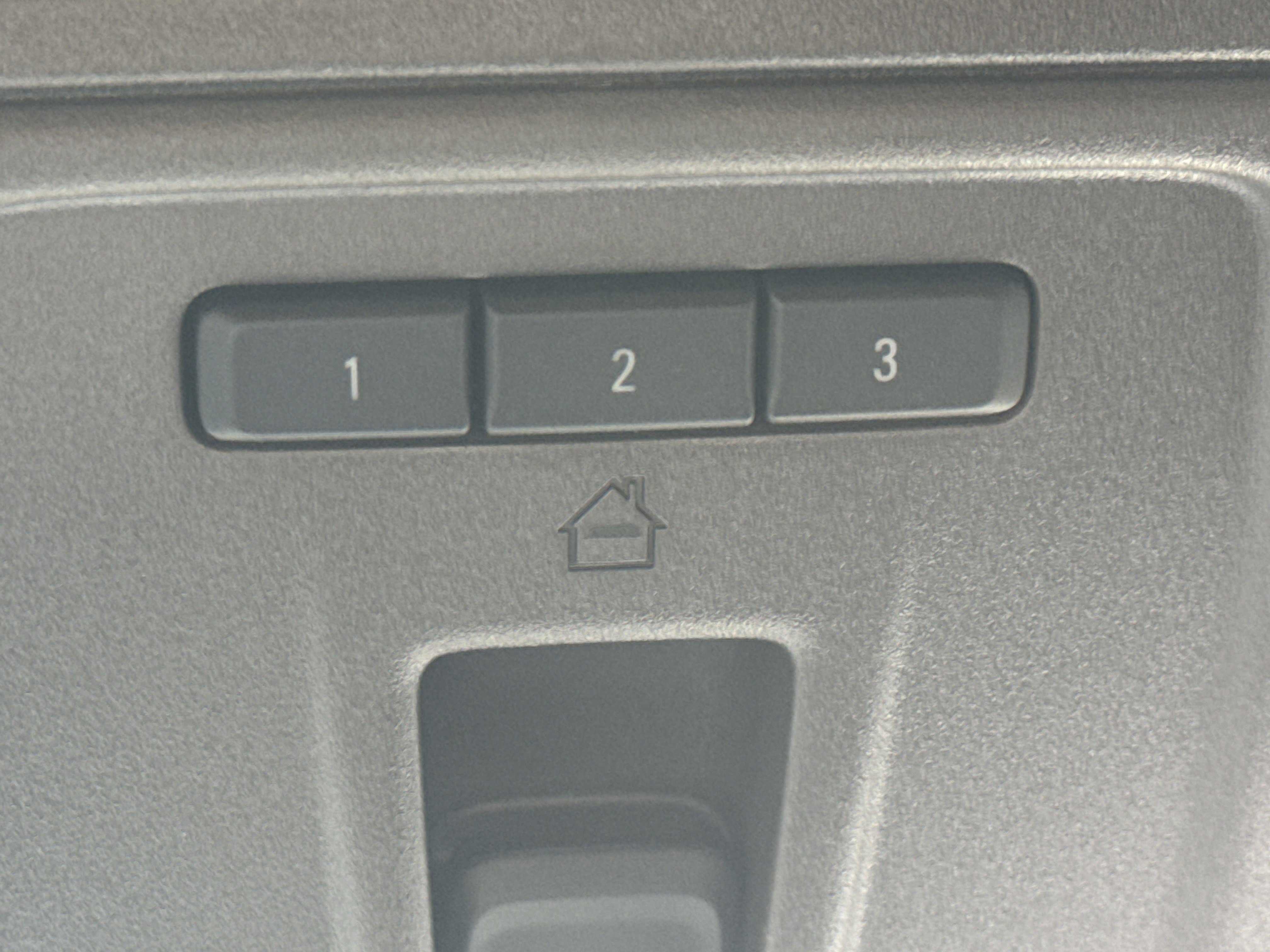 Used 2025 GMC Sierra 1500 Denali w/ Technology Package image 25