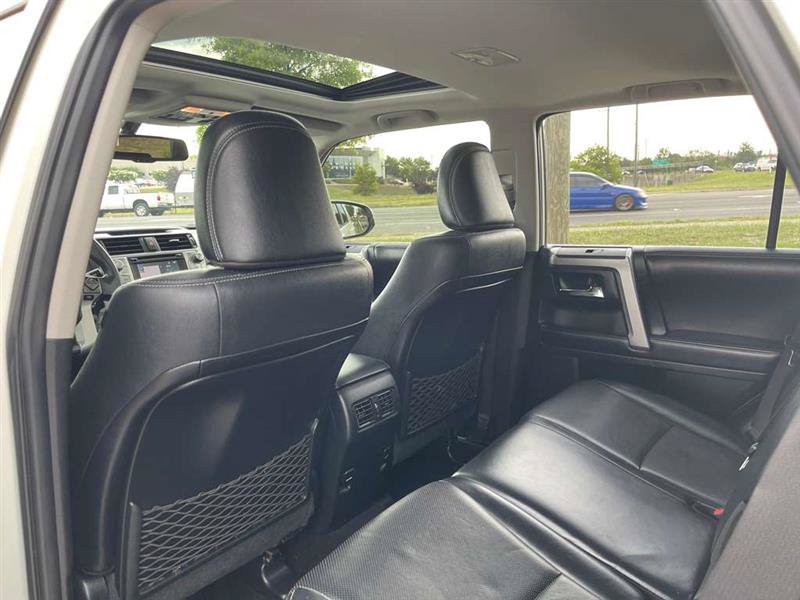Used 2018 Toyota 4Runner Limited AWD/4WD image 84