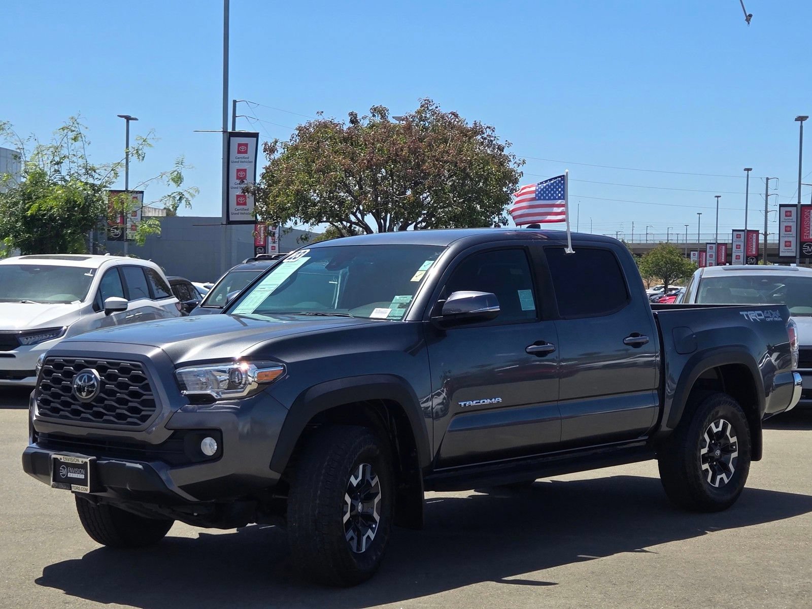 Used 2023 Toyota Tacoma TRD Off-Road AWD/4WD image 3