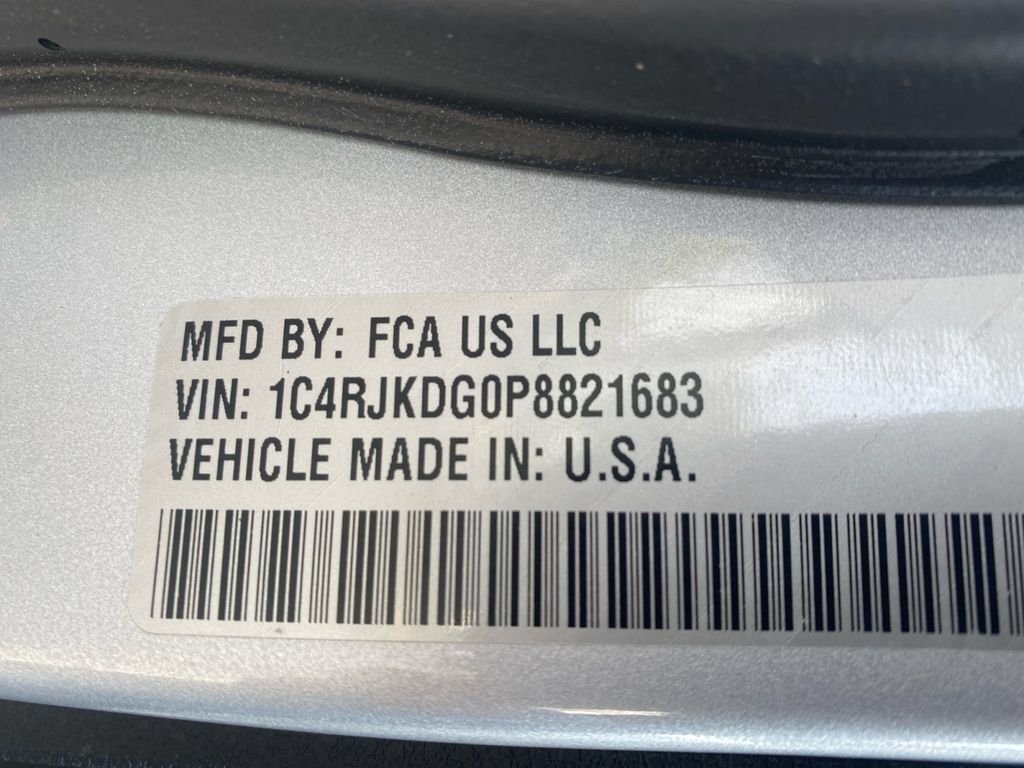 Used 2023 Jeep Grand Cherokee L Overland AWD/4WD image 34