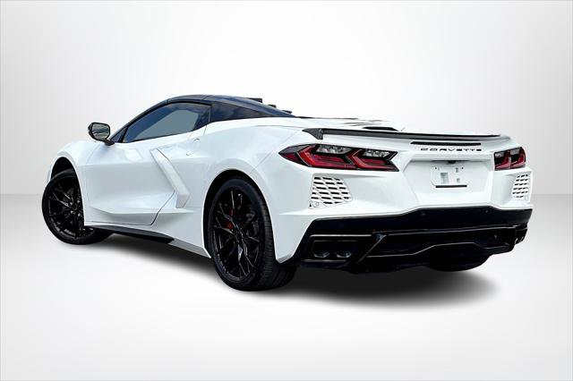 Used 2025 Chevrolet Corvette Stingray Premium Conv w/ Z51 Performance Package image 4